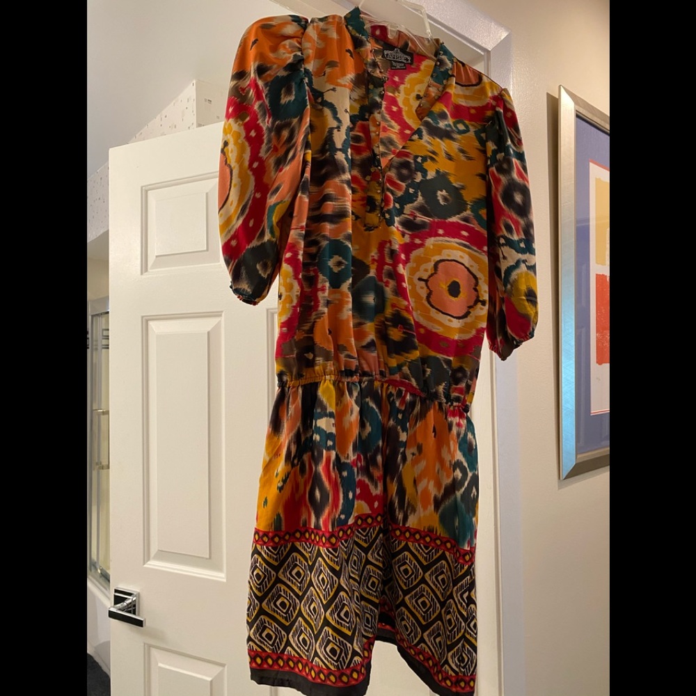 Colorful top or short dress with waist